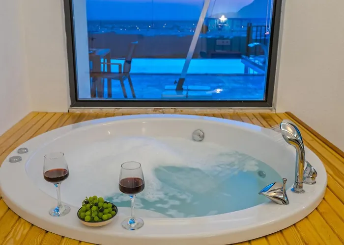 Conservative In Nature - Uzumlu, Kalkan Kas