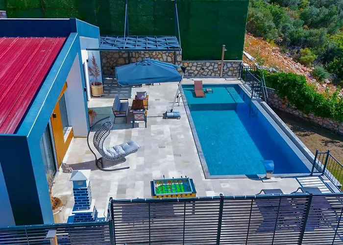 Conservative In Nature - Uzumlu, Kalkan *